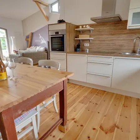 Backsteinhus, App Utkiek Lejlighed